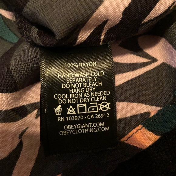 Womens obey button up shirt - Picture 5 of 7